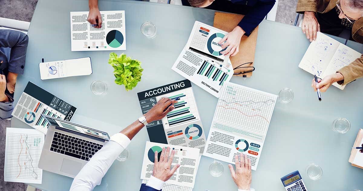 Sử dụng dịch vụ quản lý sổ sách kế toán để đơn giản tiện lợi